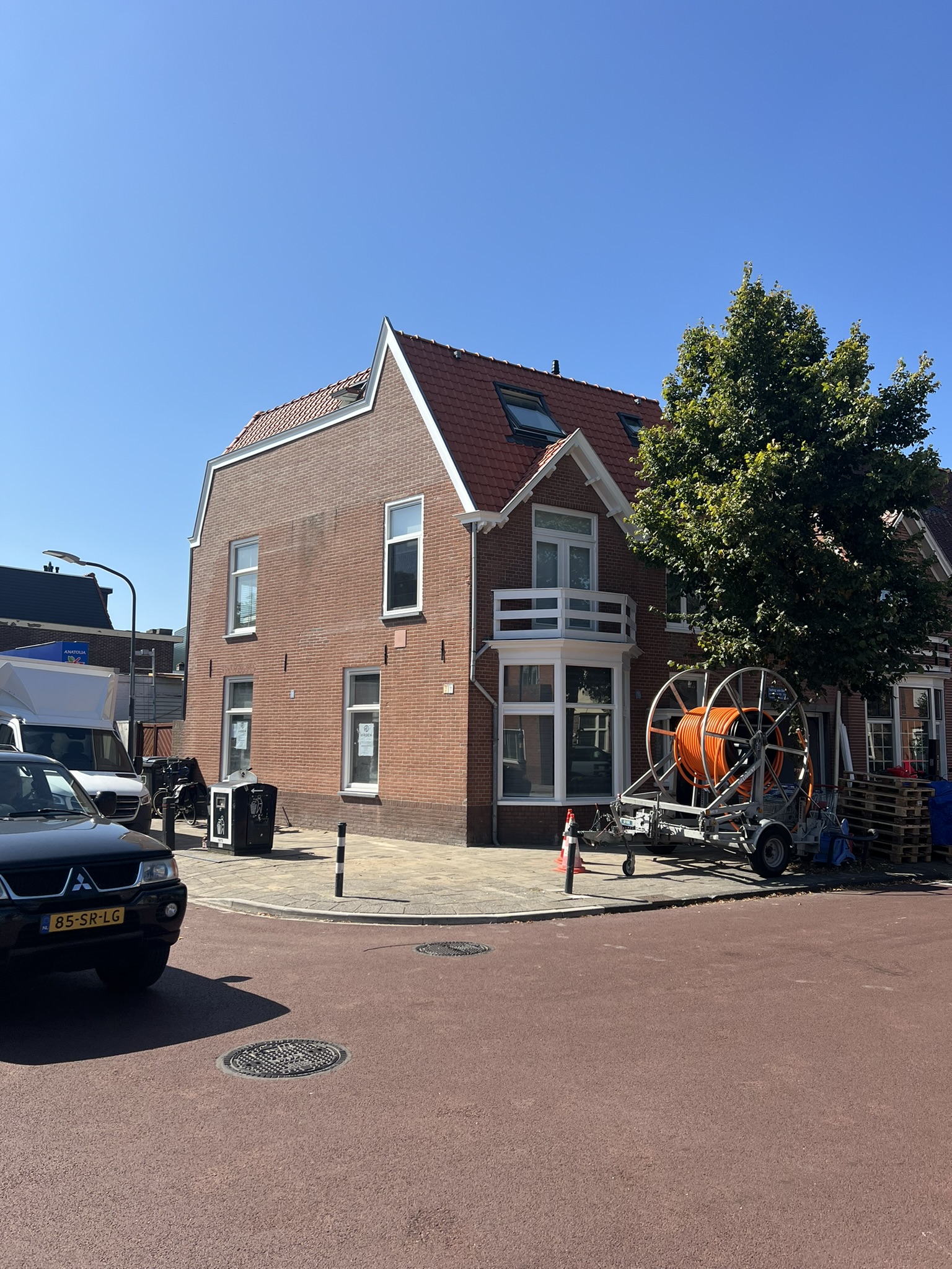 Totaalrenovatie Haarlem — Diverse uitbreidingen en totaal renovatie Teding van berkhoutstraat Haarlem
