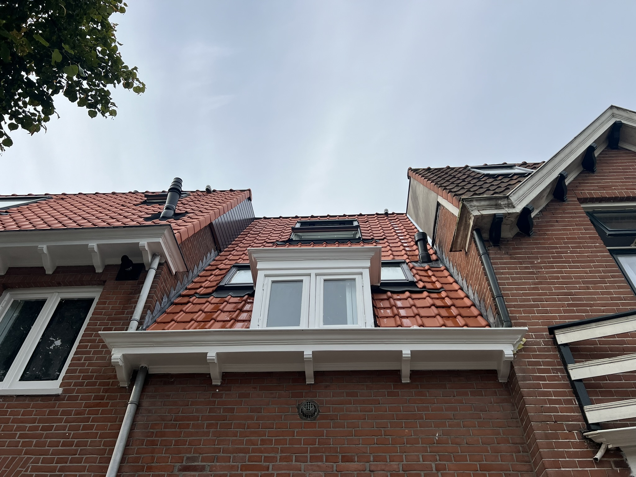 Totaalrenovatie Haarlem — Diverse uitbreidingen en totaal renovatie Teding van berkhoutstraat Haarlem